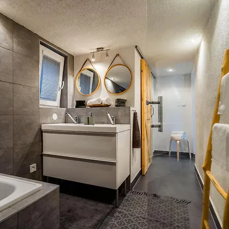 Hacienda Napoli-apartman A3 דירה