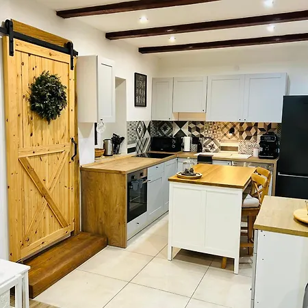 Hacienda Napoli Sebechleby pri Krupine